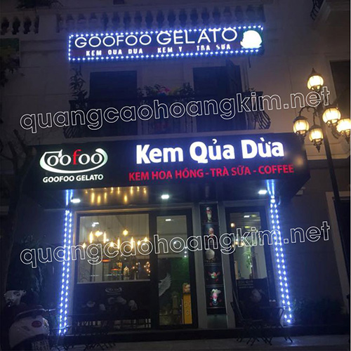 Biển Alu gắn chữ nổi Mica đèn led sáng đẹp lung linh